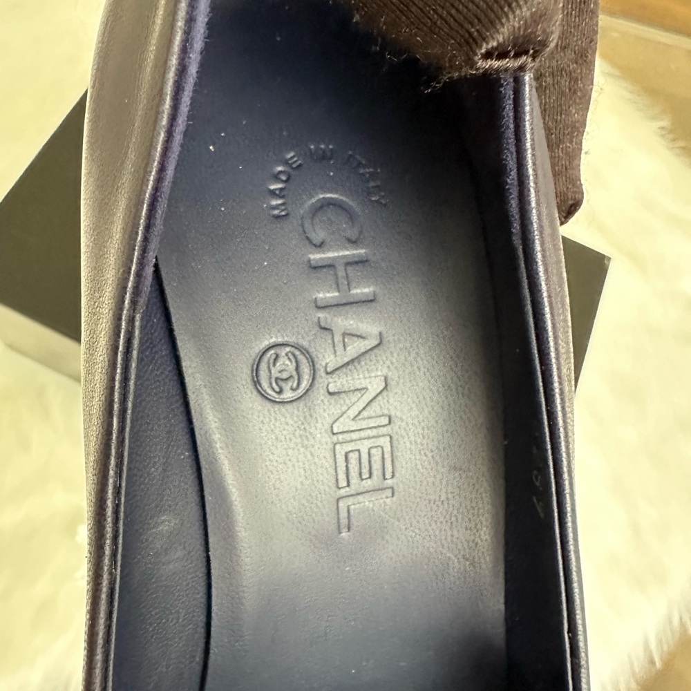 Auth Chanel Heels 👠 Excellent condition - Picture 14 of 17